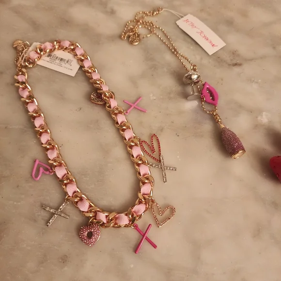 Lot Of Betsey Johnson Jewery - Picture 4 of 10